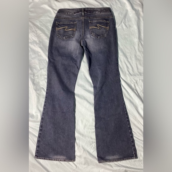 Silver Jeans Aiko Bootcut Medium Wash Size 27X31 (US 4) - Picture 4 of 15